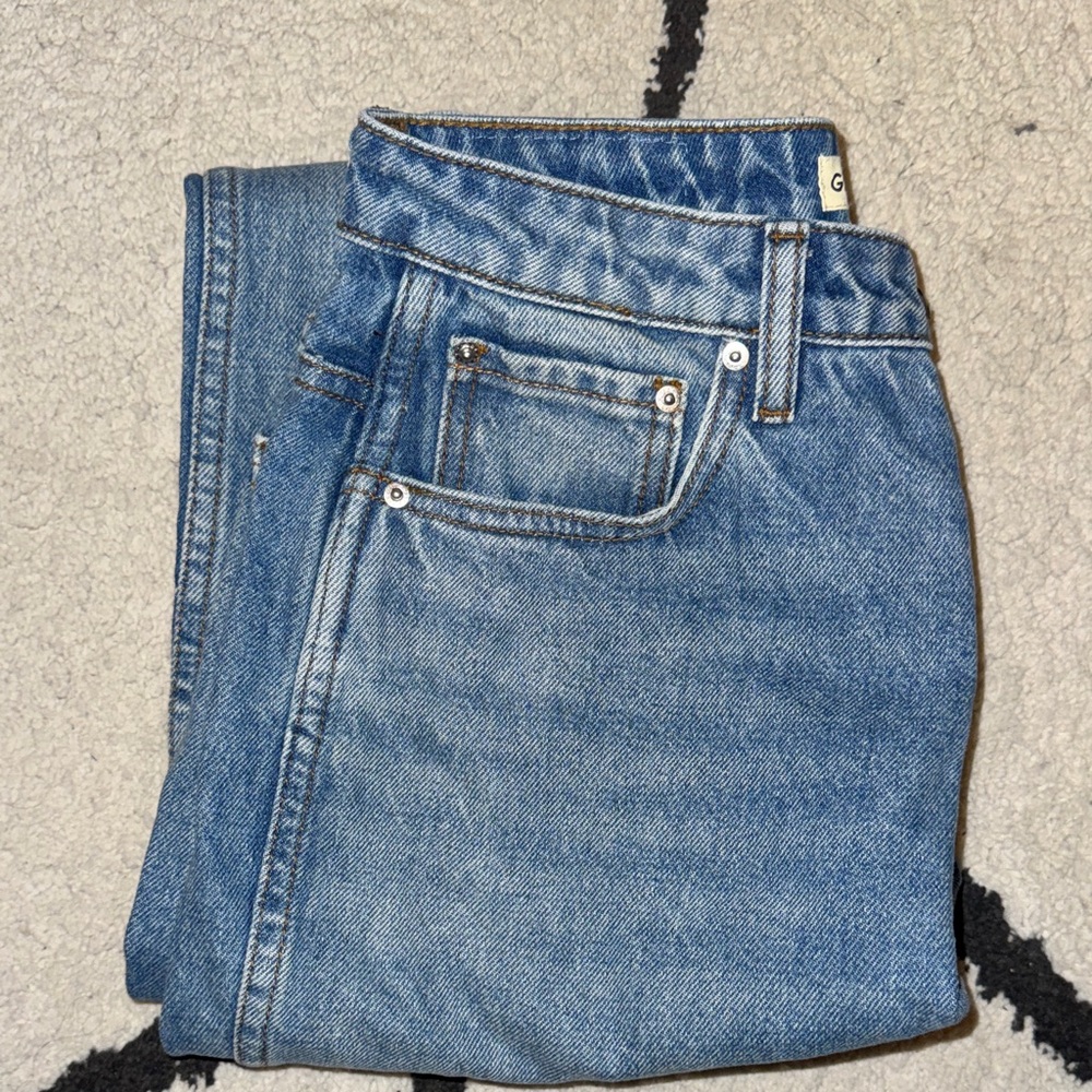 GRLFRND High Rise Slim Straight Jeans. Size 28